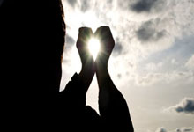 九游体育官方入口-意大利逆转战胜丹麦,豪取欧洲预选赛三连胜:足球的魅力与荣耀共舞