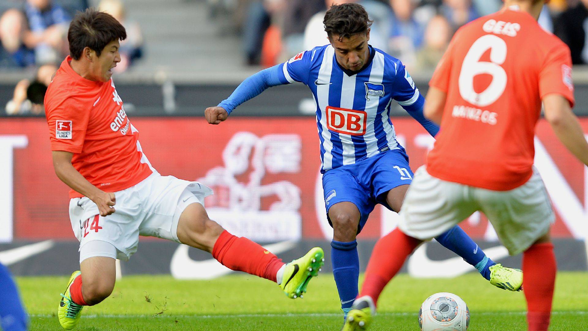 九游体育官方登录入口-柏林赫塔主场保持不败,德甲前四位置稳固