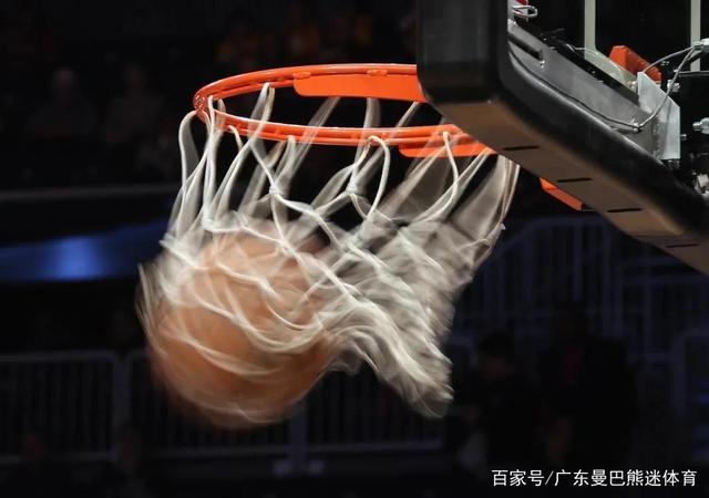 迷熊队挑战失败,季后赛希望几近破灭 迷熊队挑战失败,季后赛希望几近破灭