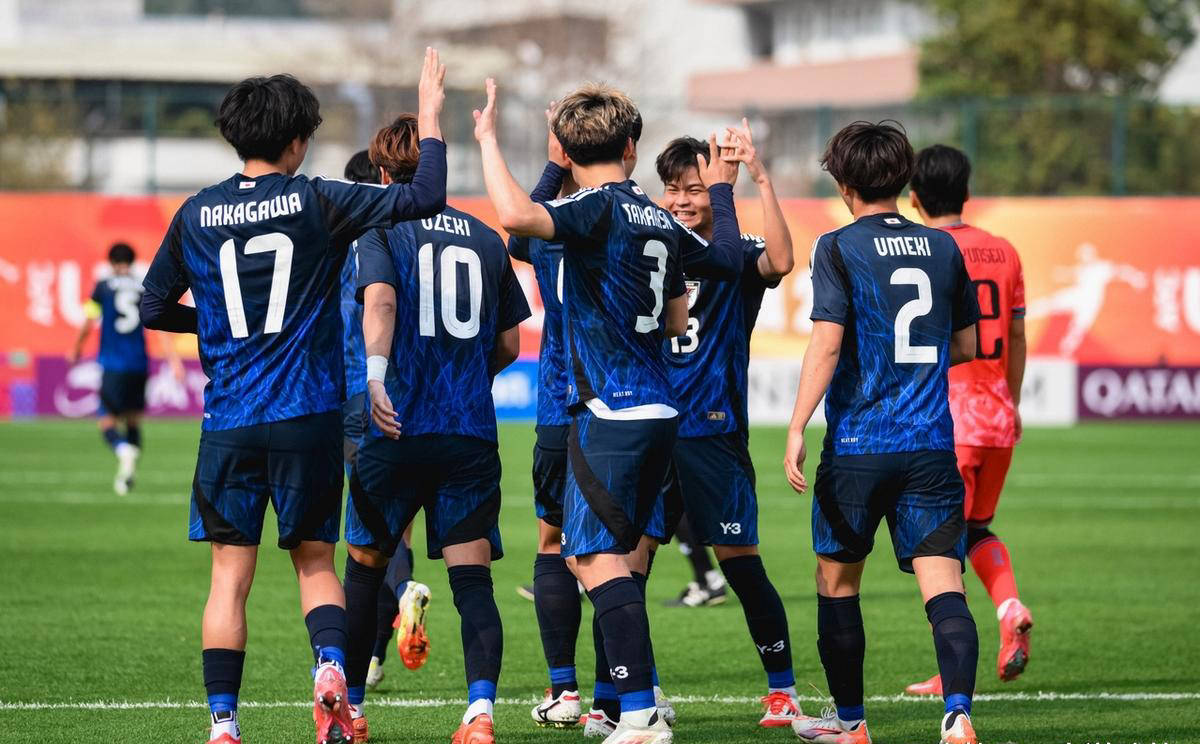 九游体育app-经过激烈角逐，一支球队在亚洲俱乐部足球锦标赛中胜出的简单介绍