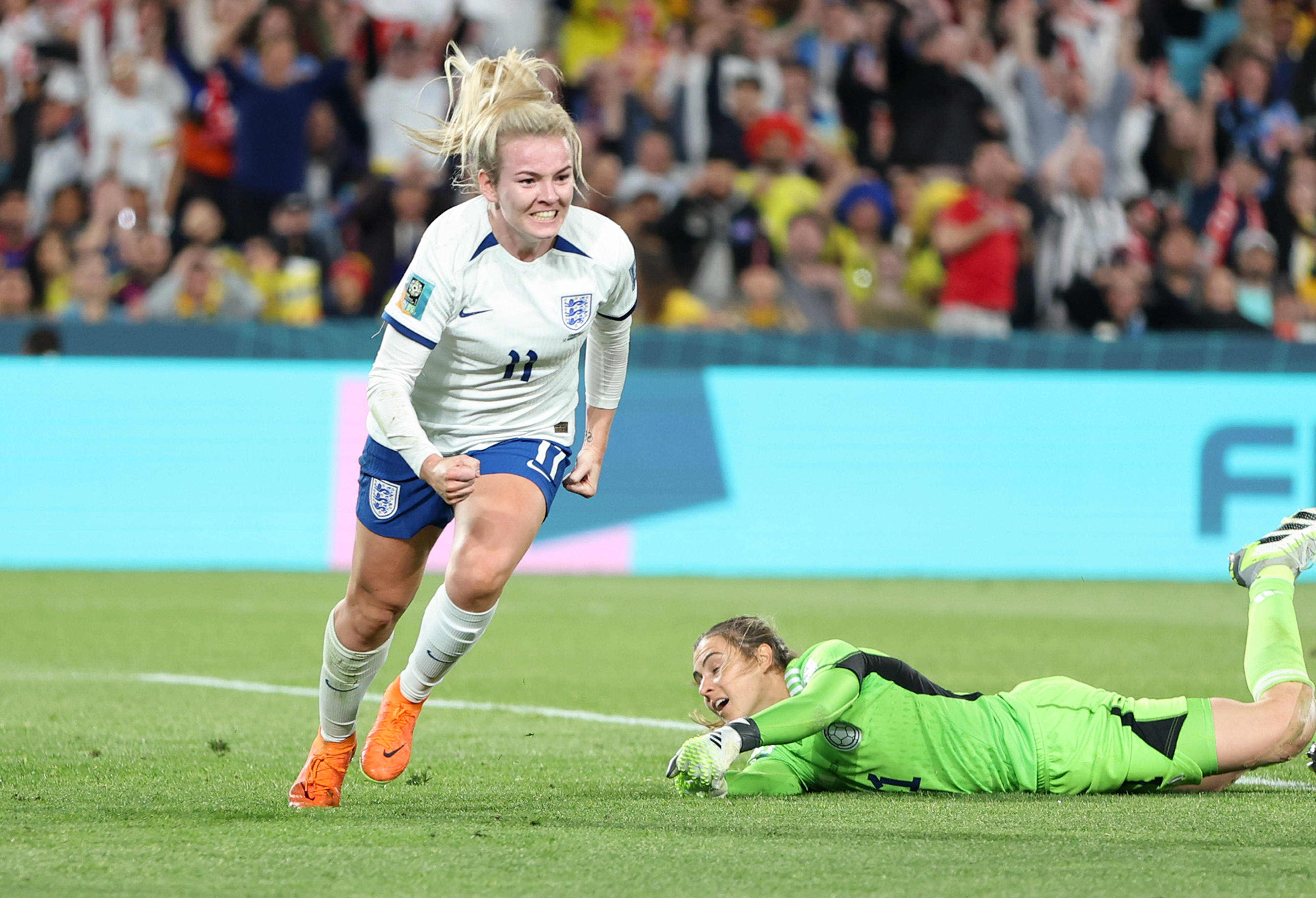 英格兰足球女子队在决赛中战胜对手 英格兰足球女子队在决赛中战胜对手