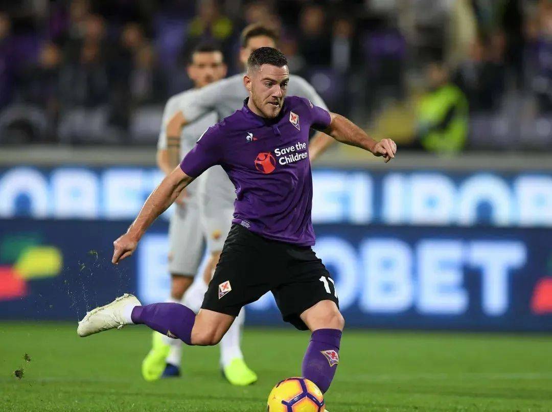 里尔主场大胜昂热,继续保持不败纪录的简单介绍 里尔主场大胜昂热,继续保持不败纪录的简单介绍