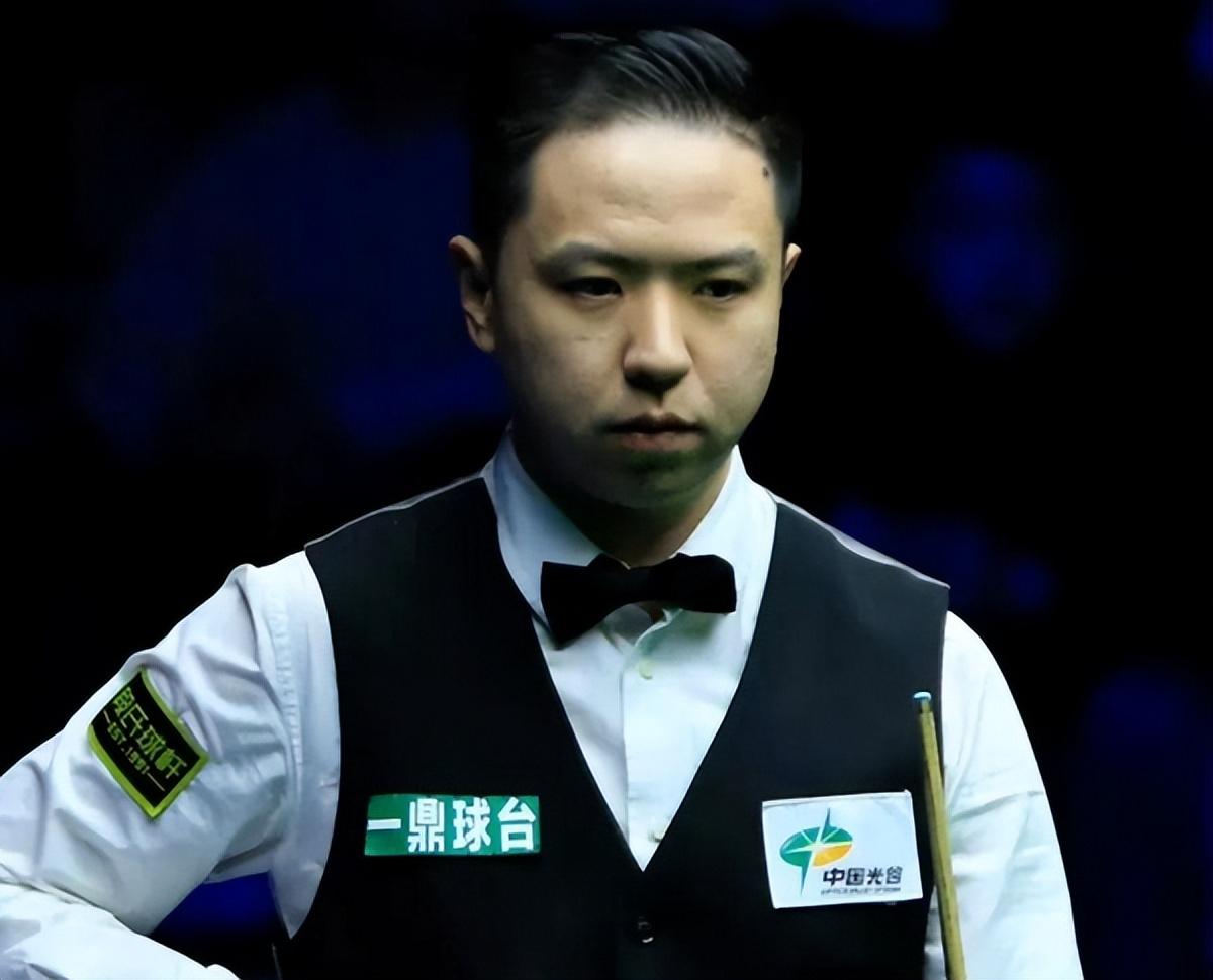 客场作战扭转局面,逆转领跑取胜 客场作战扭转局面,逆转领跑取胜