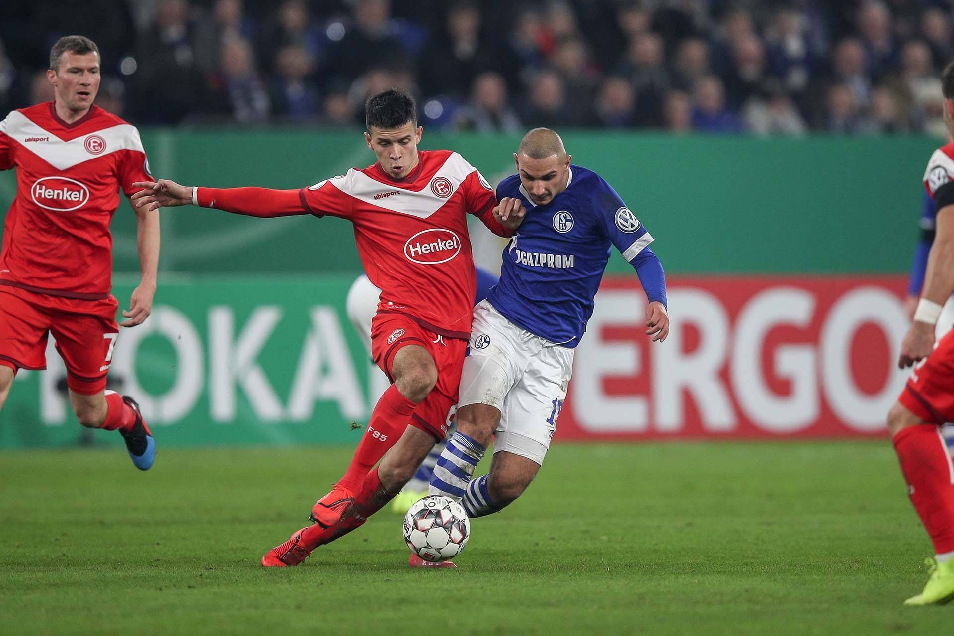 罗斯托克客场大胜,取得关键三分的简单介绍 罗斯托克客场大胜,取得关键三分的简单介绍