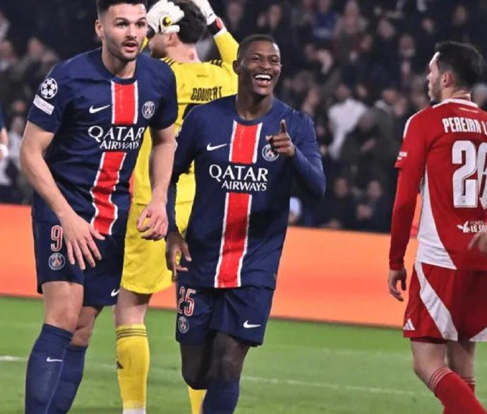 九游体育官网入口-巴黎不甘示弱!客场-逆转尼斯获胜的简单介绍