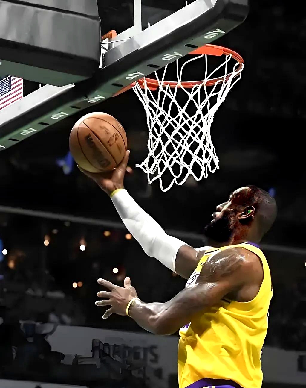 步行者主场逆袭湖人取得胜利 步行者主场逆袭湖人取得胜利