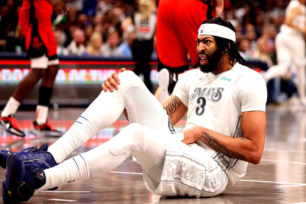 九游体育网页版登录入口-独行侠后场秀出帽,奋力追赶卫冕冠军的简单介绍