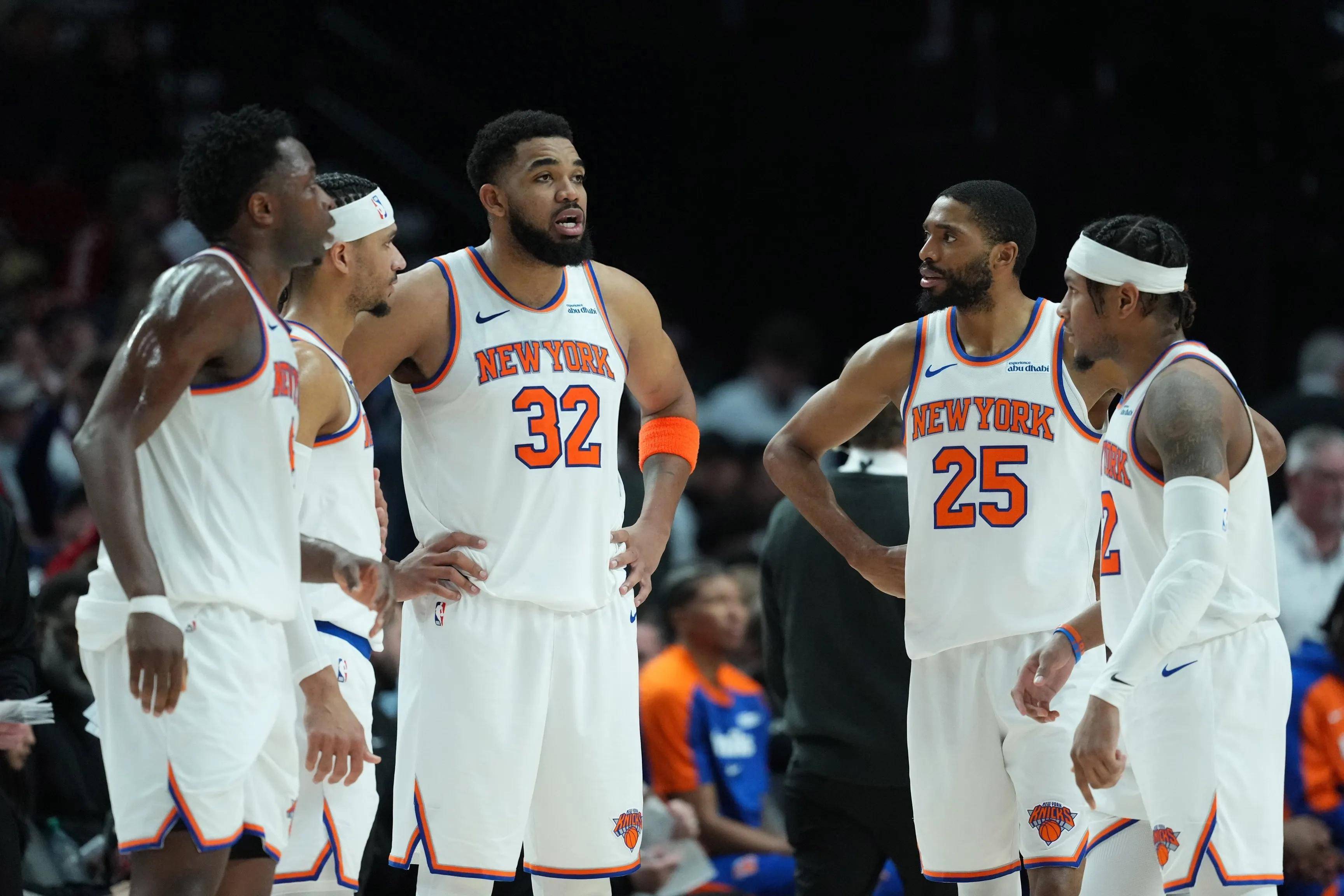 独行侠后场秀出帽,奋力追赶卫冕冠军的简单介绍 独行侠后场秀出帽,奋力追赶卫冕冠军的简单介绍