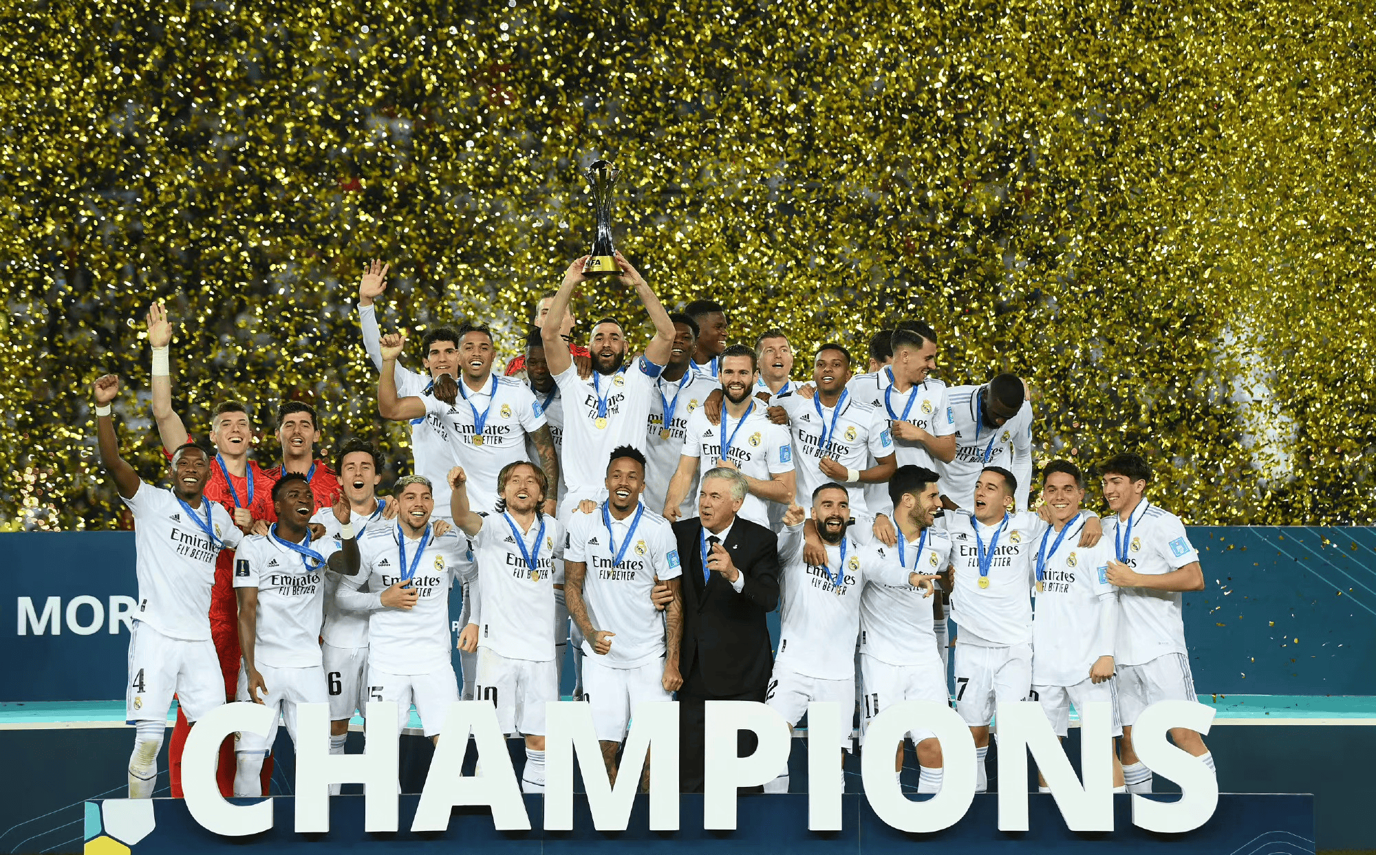 关于皇家马德里力求再次夺取欧洲足球桂冠的信息 关于皇家马德里力求再次夺取欧洲足球桂冠的信息