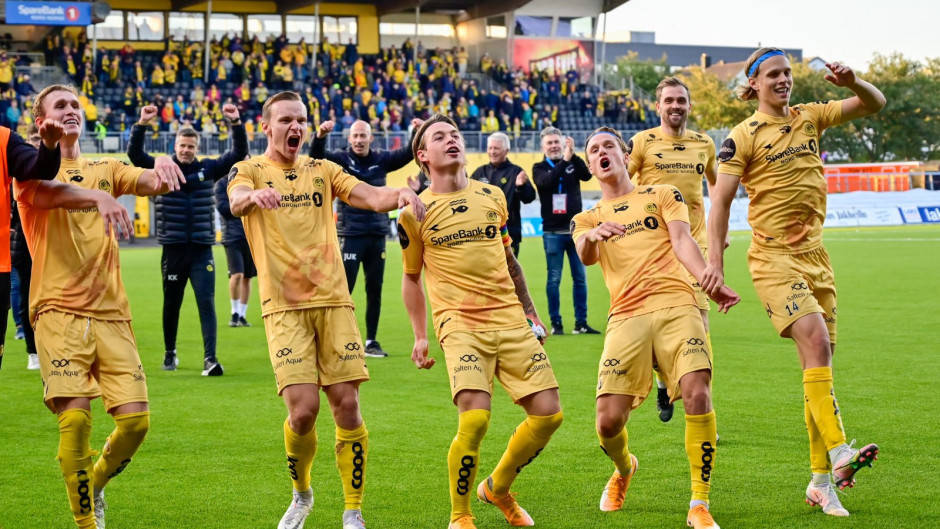 九游体育在线-关于托特纳姆热刺主场告捷，继续保持上升势头的信息