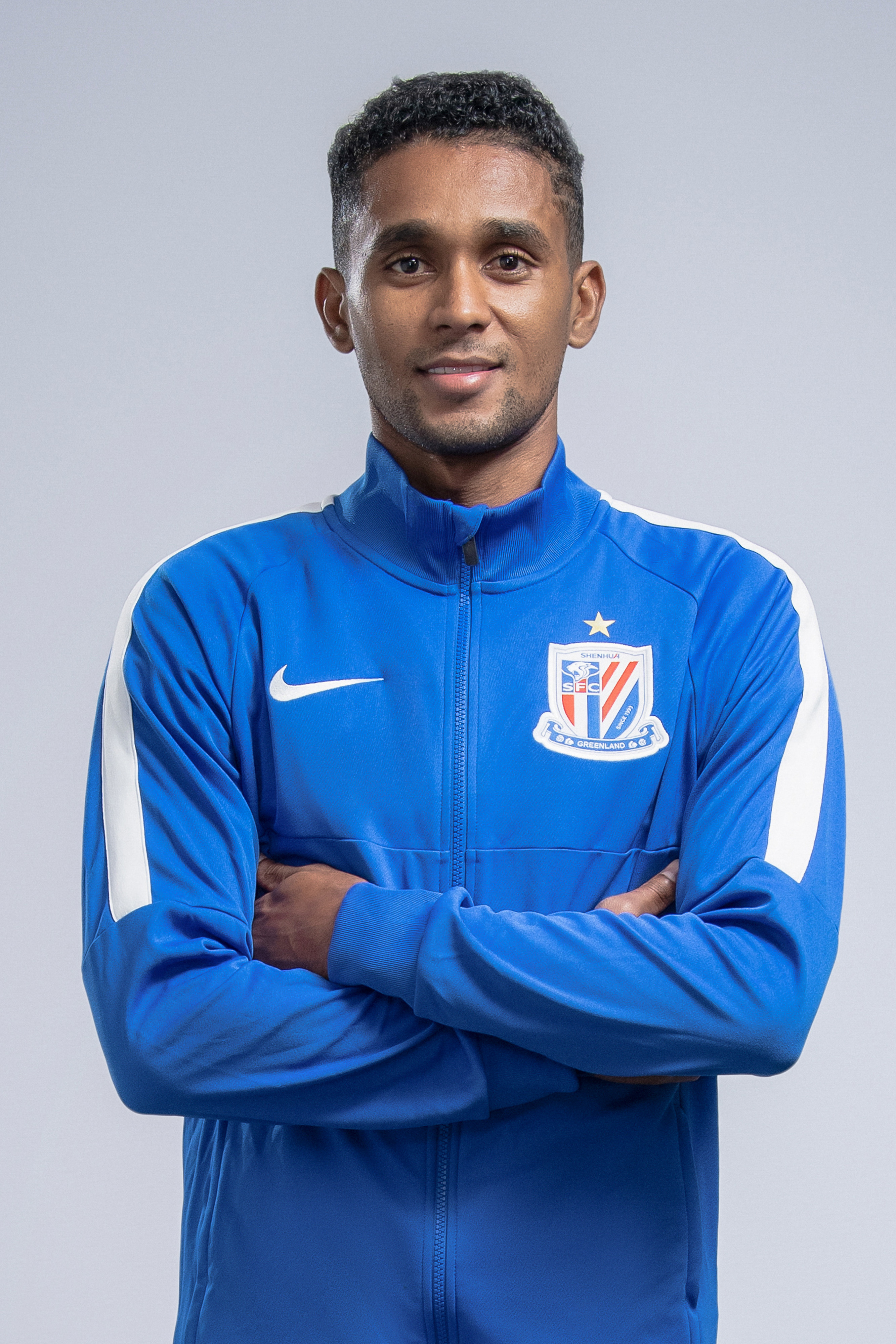 关于上海申花引援不力,球队实力逐步下降的信息 关于上海申花引援不力,球队实力逐步下降的信息