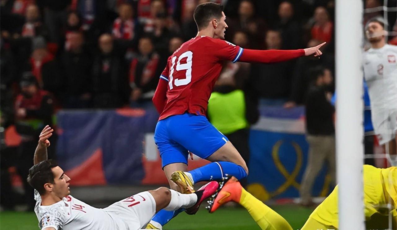 九游体育官方入口-包含北马其顿队义无反顾,晋级欧洲杯正赛的词条