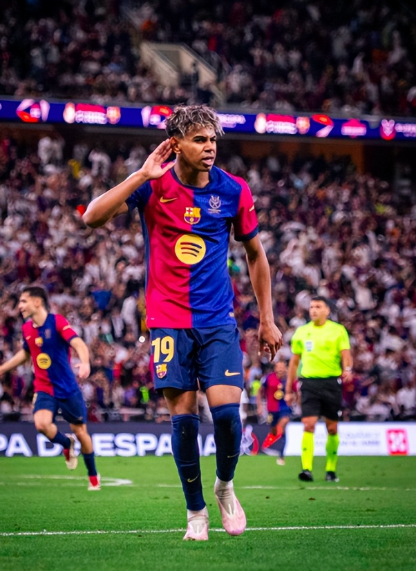 西班牙主场失利,遭遇困境! 西班牙主场失利,遭遇困境!