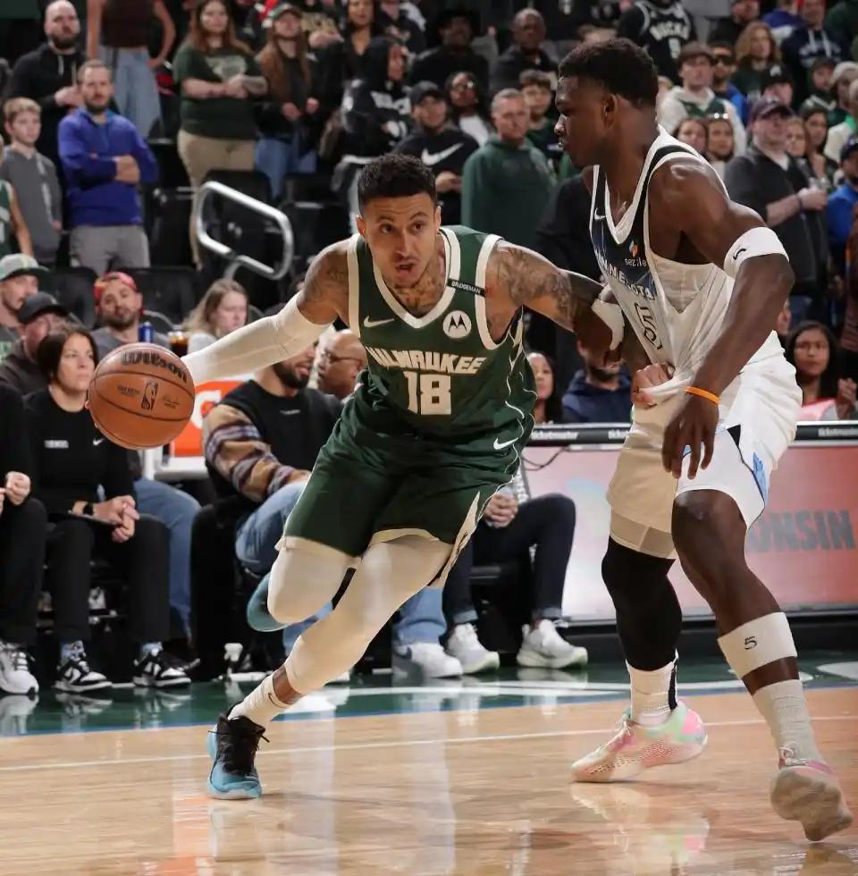 九游体育亚洲官网-雄鹿完胜森林狼，字母哥狂砍分再展身手！