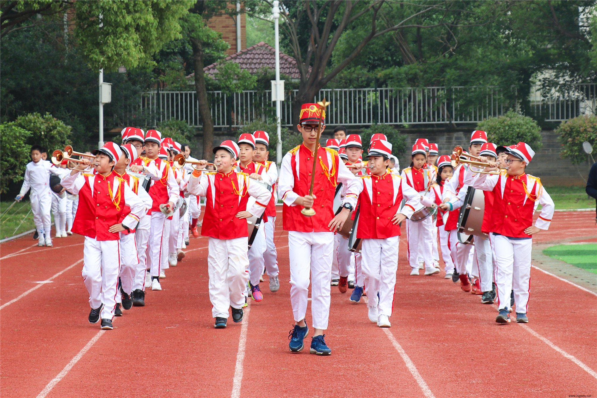 墨西哥代表团在击剑比赛中赢得掌声 墨西哥代表团在击剑比赛中赢得掌声