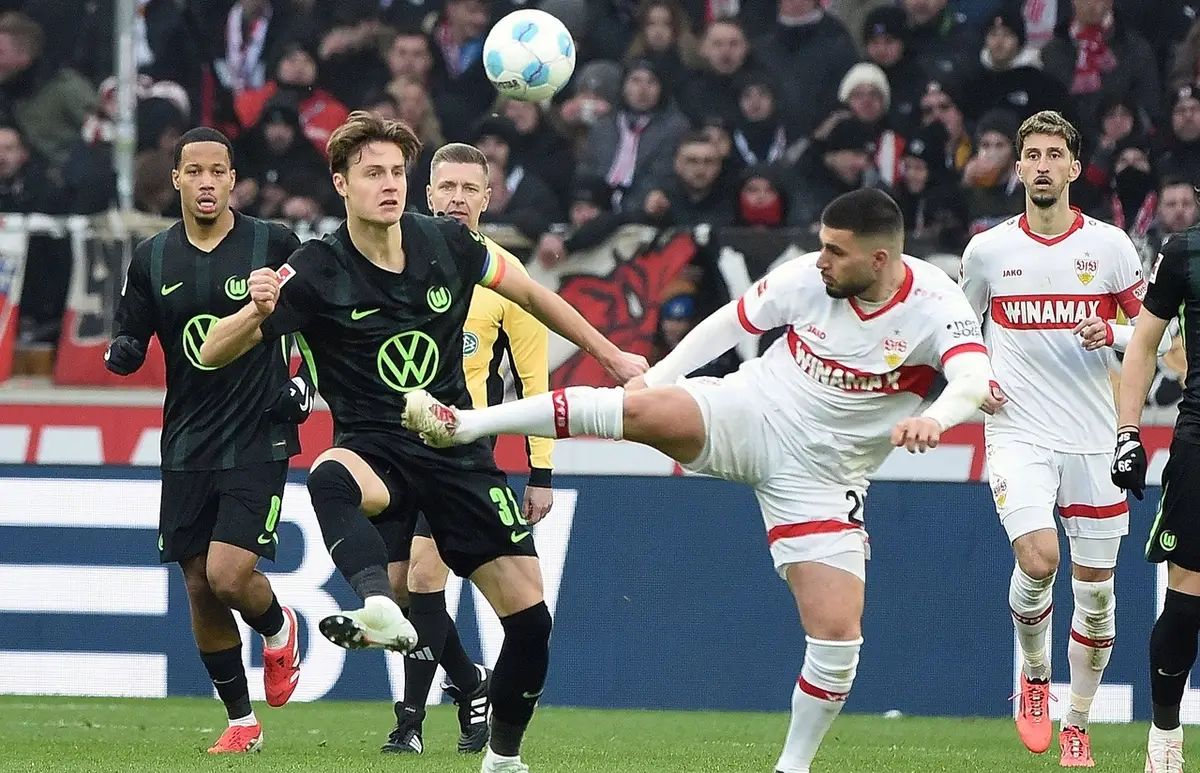 九游体育亚洲官网-关于斯图加特主场击败对手,获得宝贵三分的信息