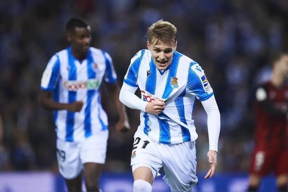 包含赫罗纳连胜势头明显,主场再获胜利的词条 包含赫罗纳连胜势头明显,主场再获胜利的词条