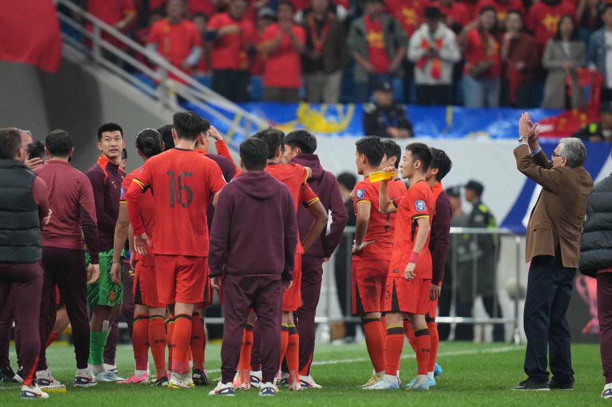 九游体育中国官网-印度尼西亚球队谱写亚洲足球传奇